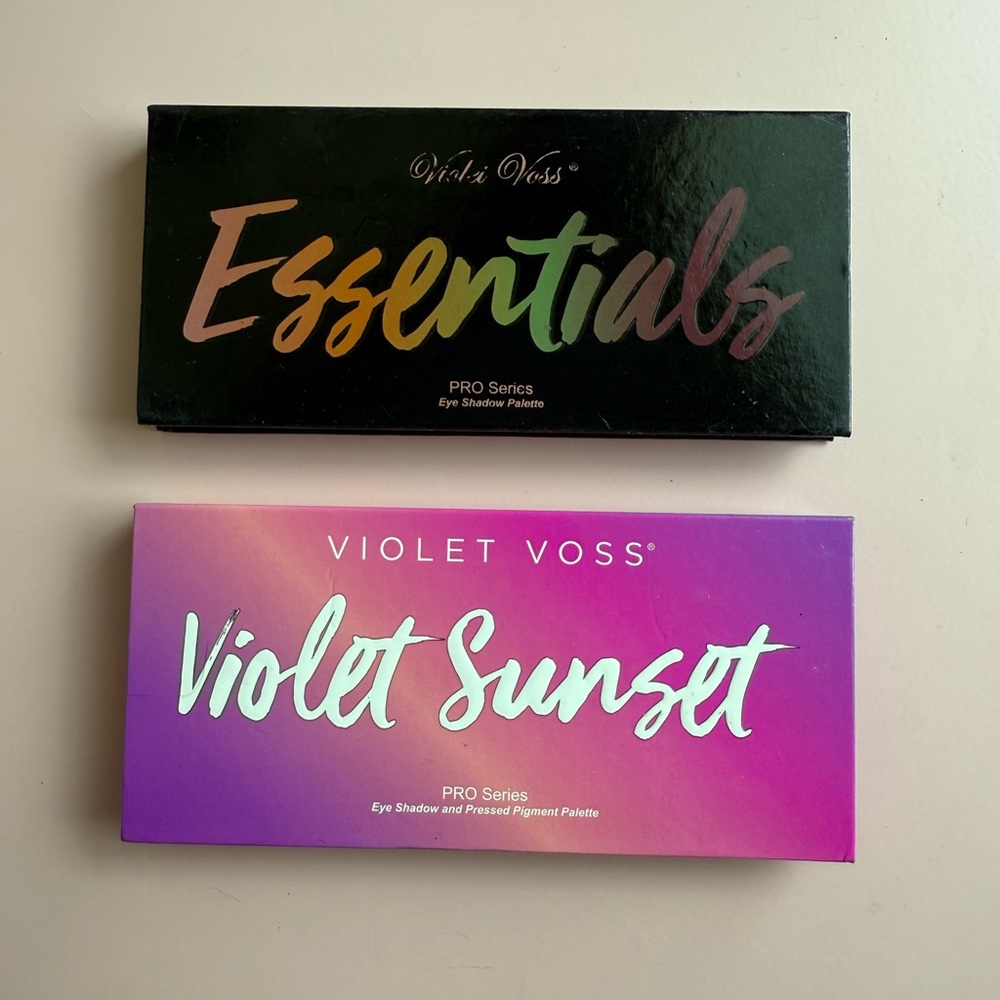 Violet Voss - Essentials & Violet Sunset Eye Shadow Palettes